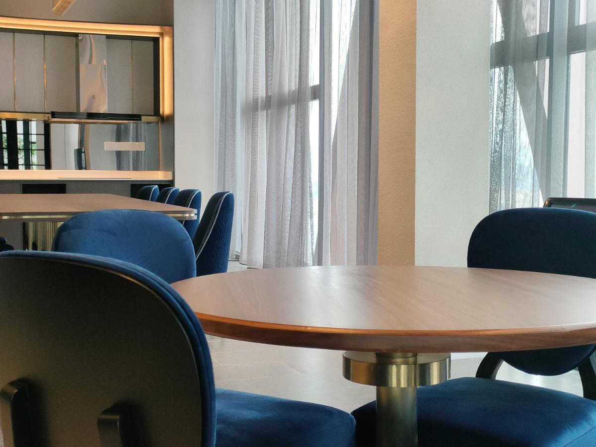 Scarletz Suites, Luxury Suites Klcc By Birdy Stayクアラルンプール エクステリア 写真
