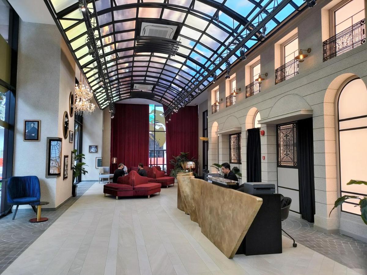 Scarletz Suites, Luxury Suites Klcc By Birdy Stayクアラルンプール エクステリア 写真