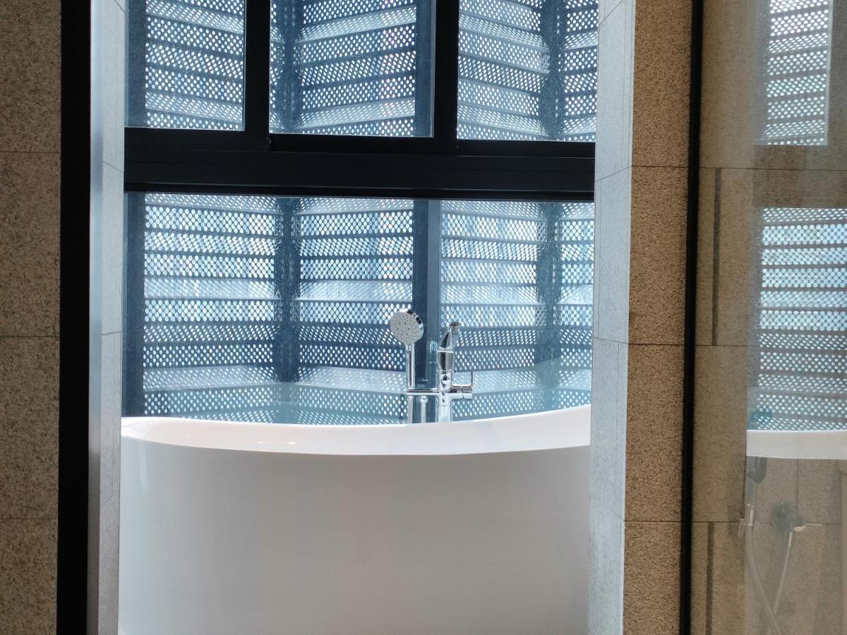 Scarletz Suites, Luxury Suites Klcc By Birdy Stayクアラルンプール エクステリア 写真